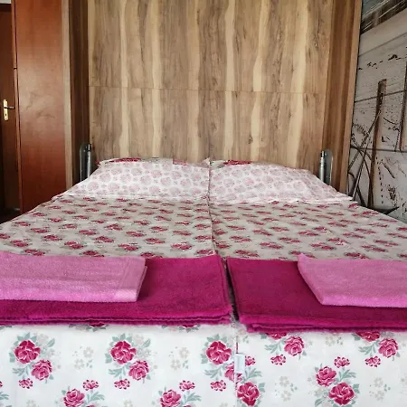 Daire Infinity Blue 2 Burgaz